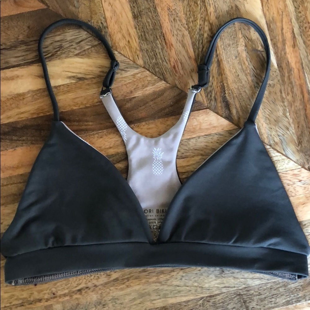 Midori bikini top